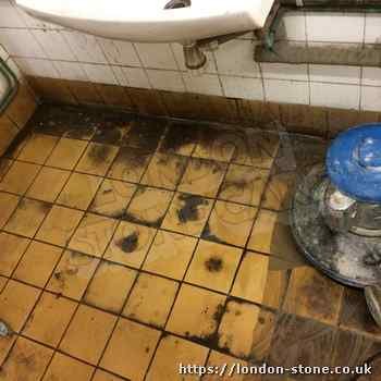 Example of Ceramic Tiles Tile Cleaning servicing Edgware