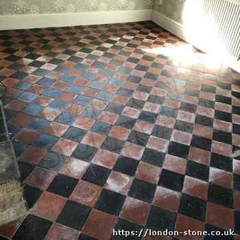 quarry tiles cleaning can be difficult for London