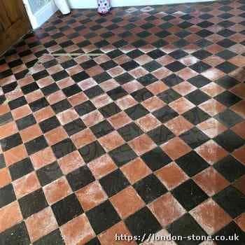quarry tiles cleaning can be difficult for London