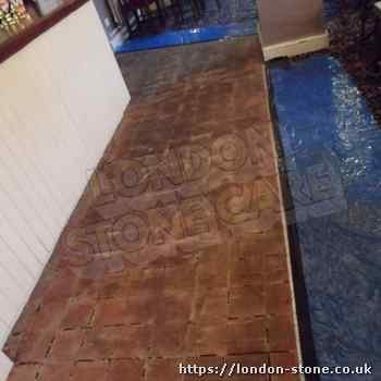 quarry tiles cleaning can be difficult for London