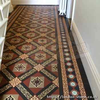 Example demonstrating Minton Victorian Clay Tiles Tile Cleaning in Petersham